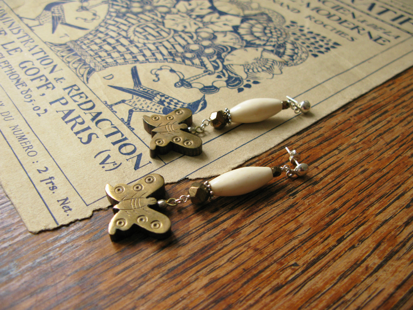 Café Crème butterfly earrings
