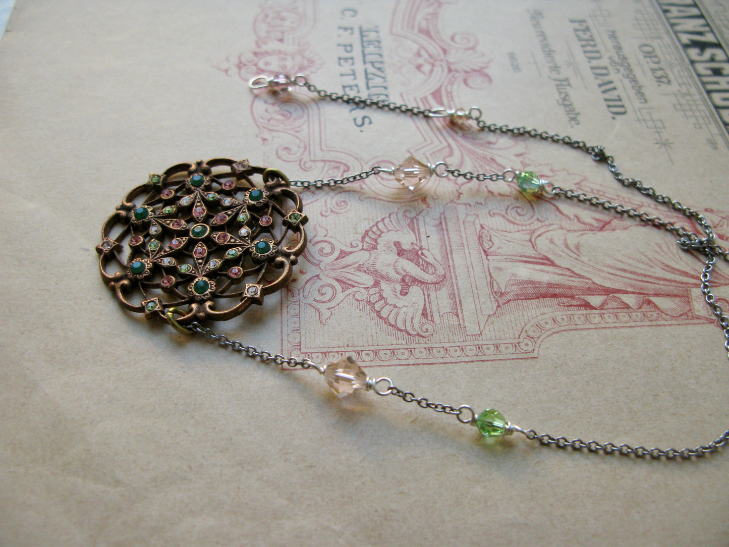 Les Saisons necklace