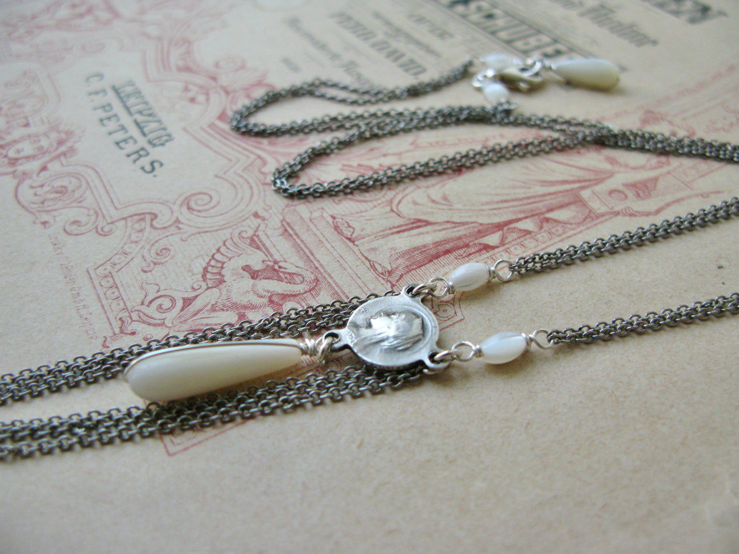 Timeless necklace