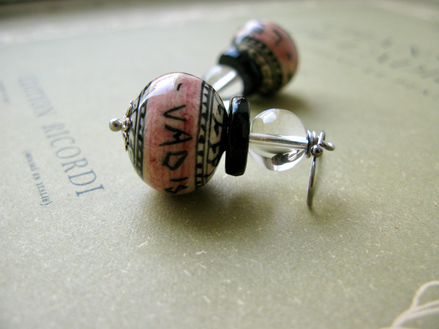 Quo Vadis, Vicit Leo earrings in light rose