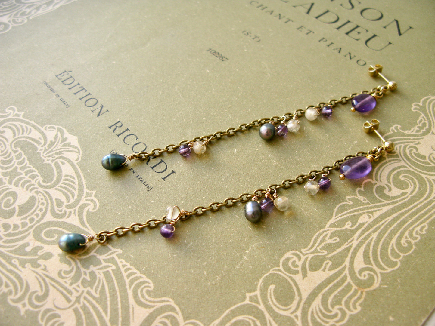 Garland earrings
