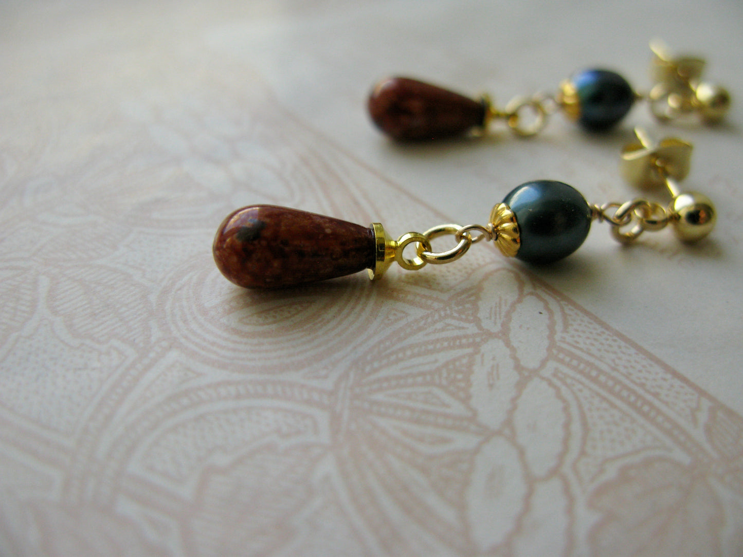 Sunkissed mini earrings