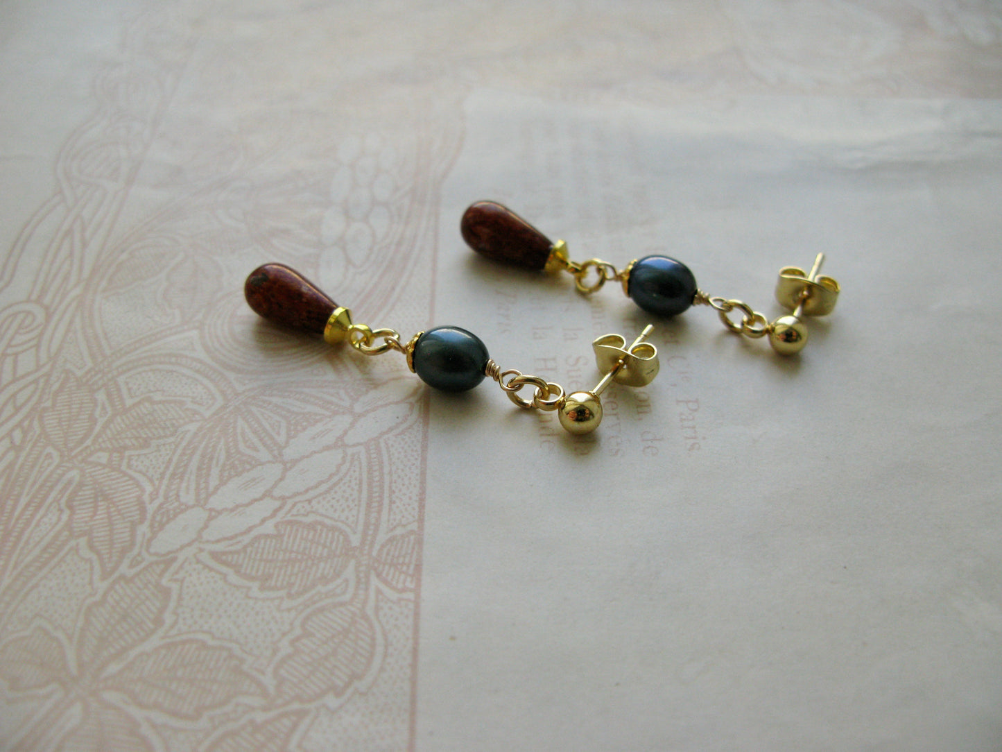 Sunkissed mini earrings