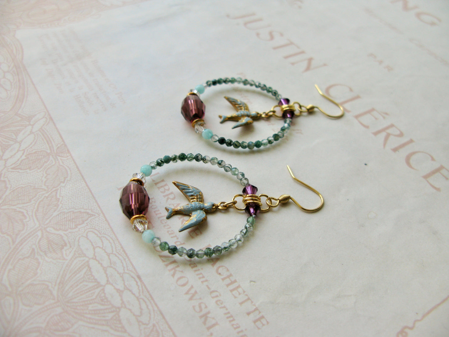 Secret Garden Birdie hoop earrings in moss green / lilac
