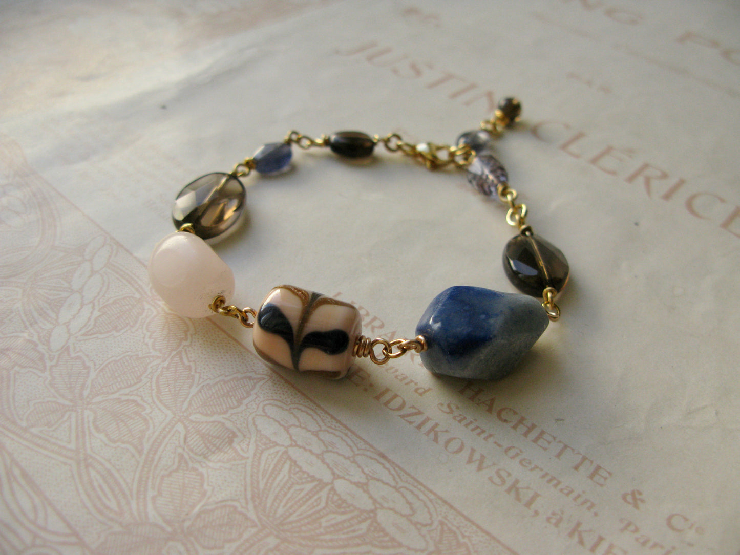 Set in Stone bracelet "Coffee & blueberry cake" mix