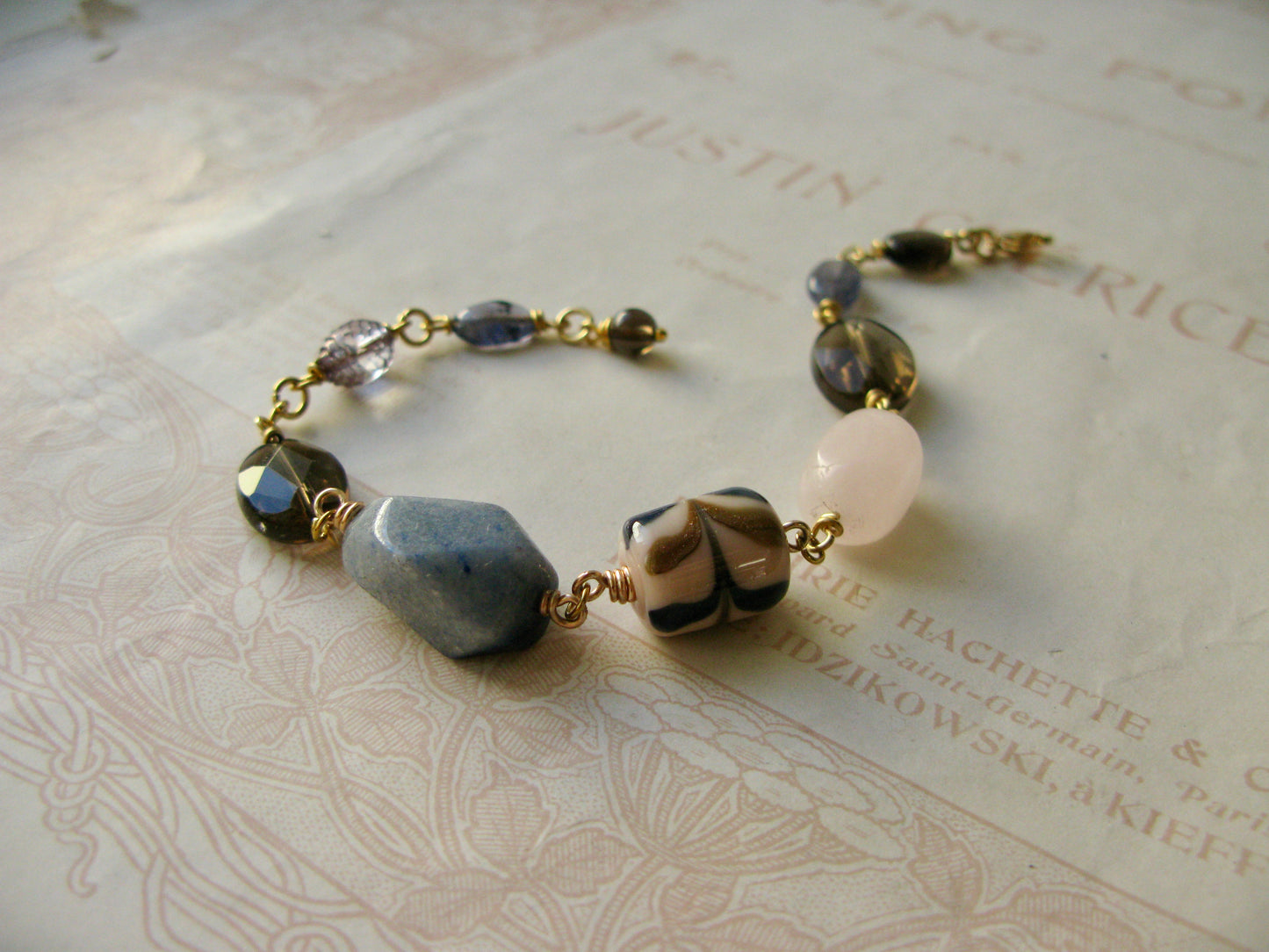 Set in Stone bracelet "Coffee & blueberry cake" mix