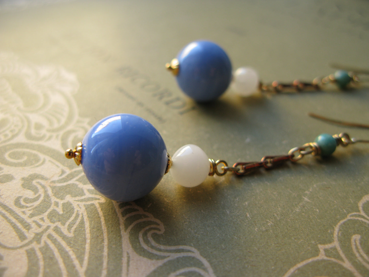 Venetian Garden long earrings in light blue
