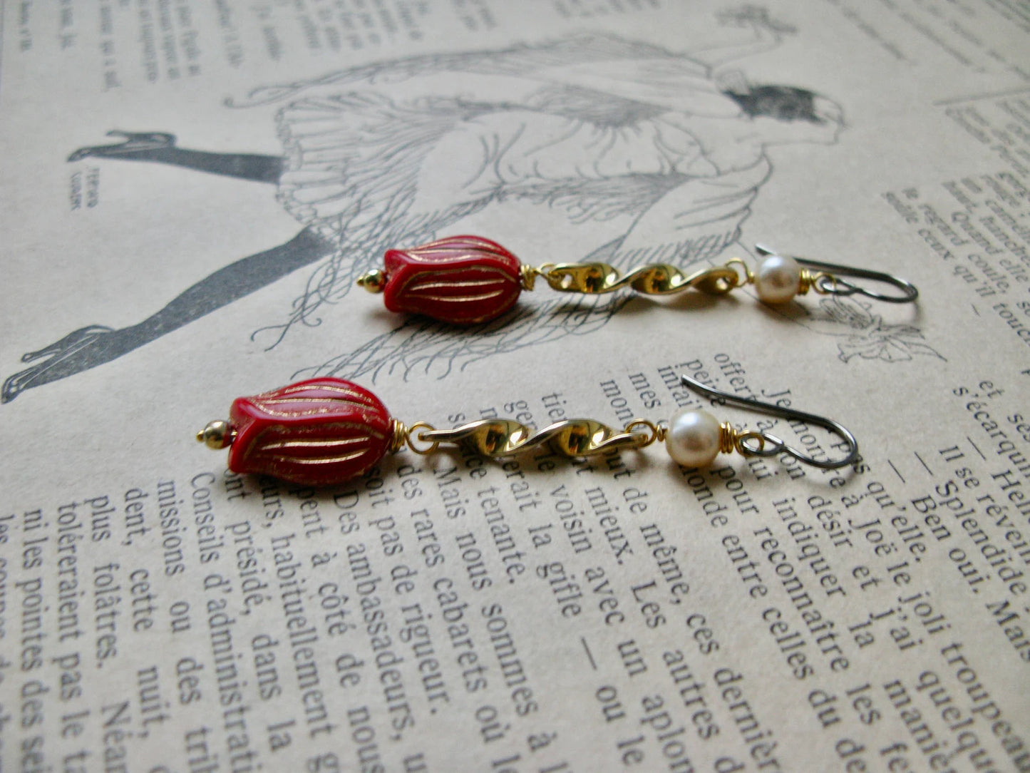 Tulipes long earrings