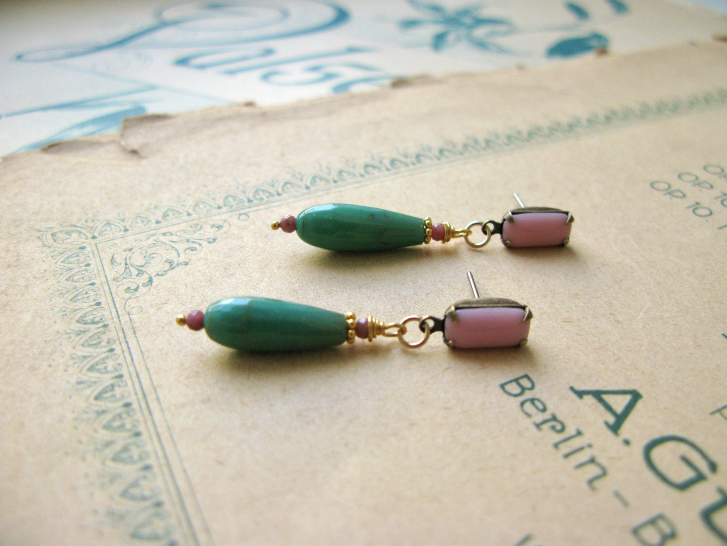 Magnolia post earrings in green