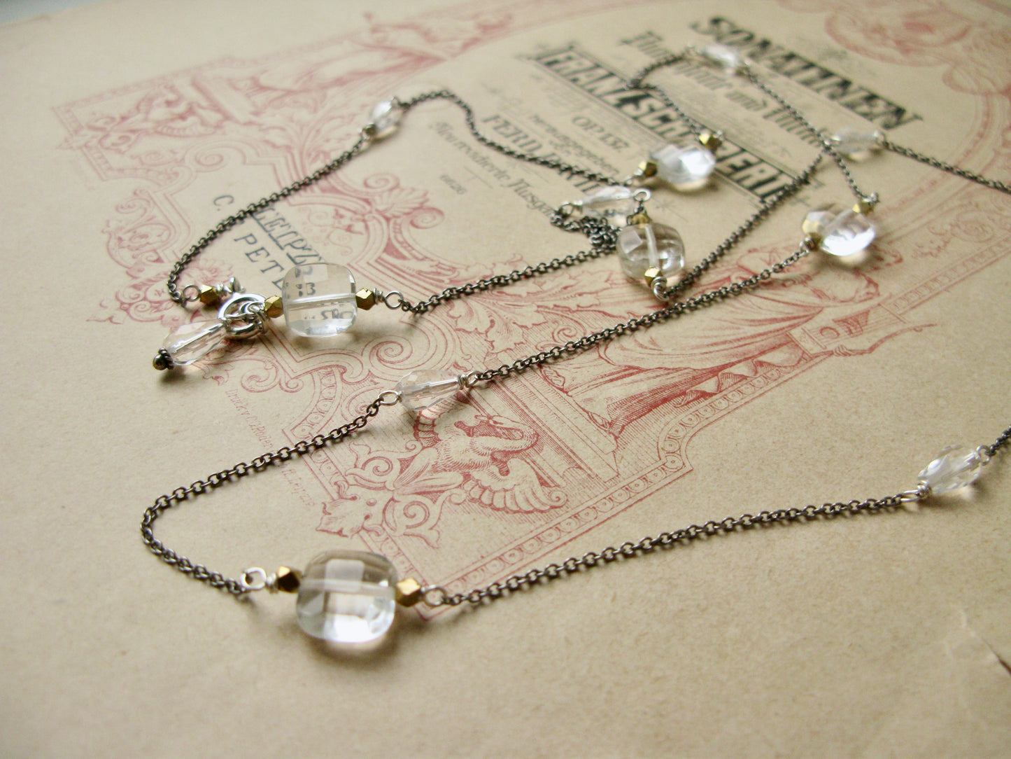 Manhattan long necklace