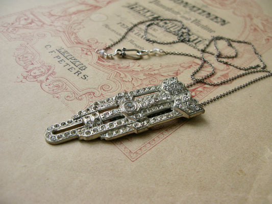 Manhattan dress clip necklace