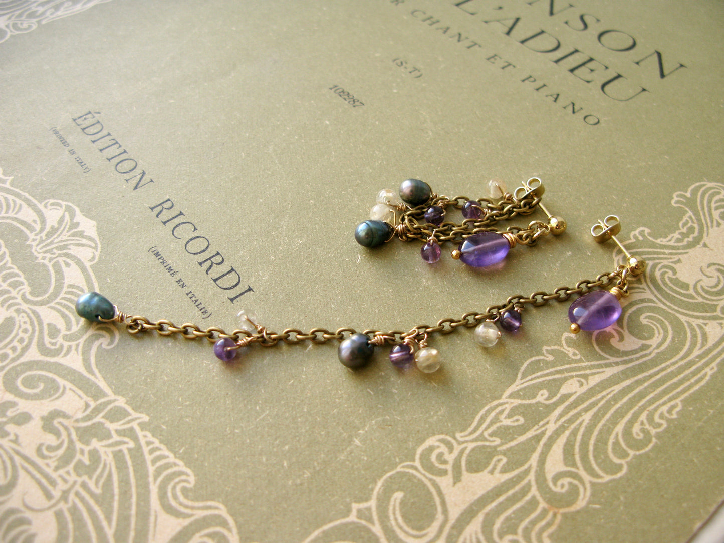Garland earrings