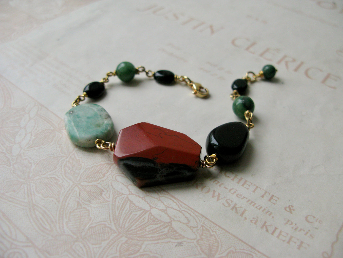 Set in Stone bracelet "The Wanderer" mix