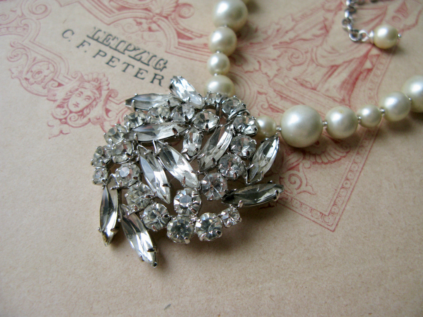 Old Hollywood necklace