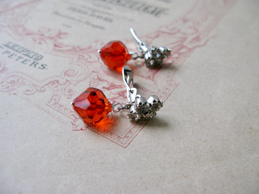 Old Hollywood clip-on earrings in hyacinth