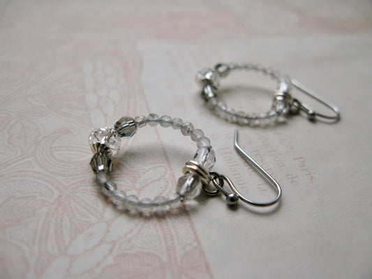 Secret Garden little hoop earrings in cool frost