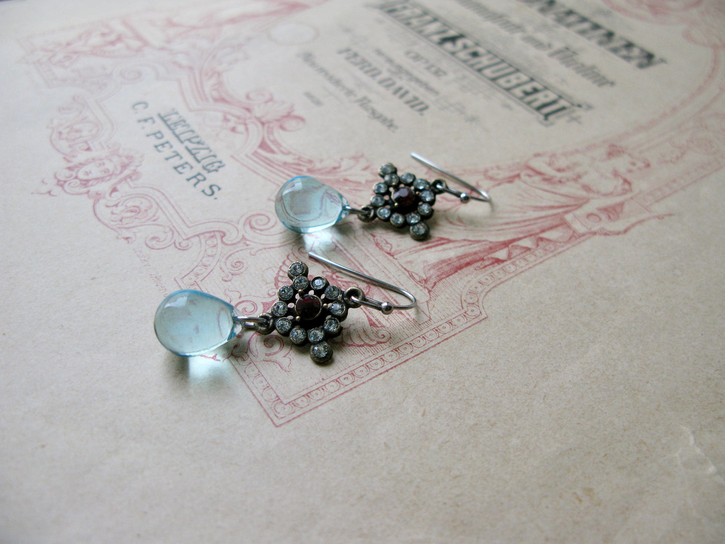 Baroque earrings