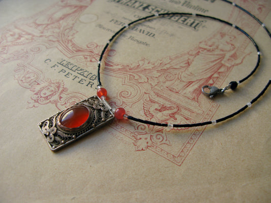 Oriental Garden necklace