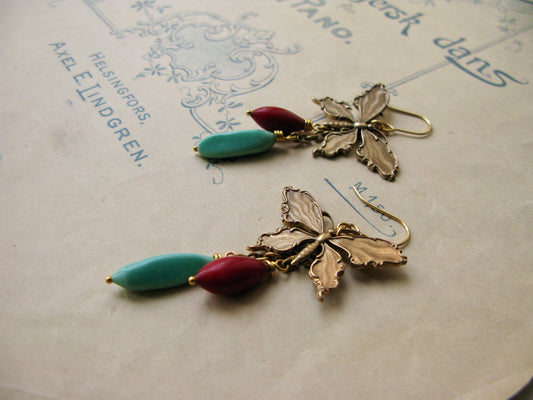 Papillon earrings in mint/red