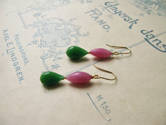 Jester earrings in rose green