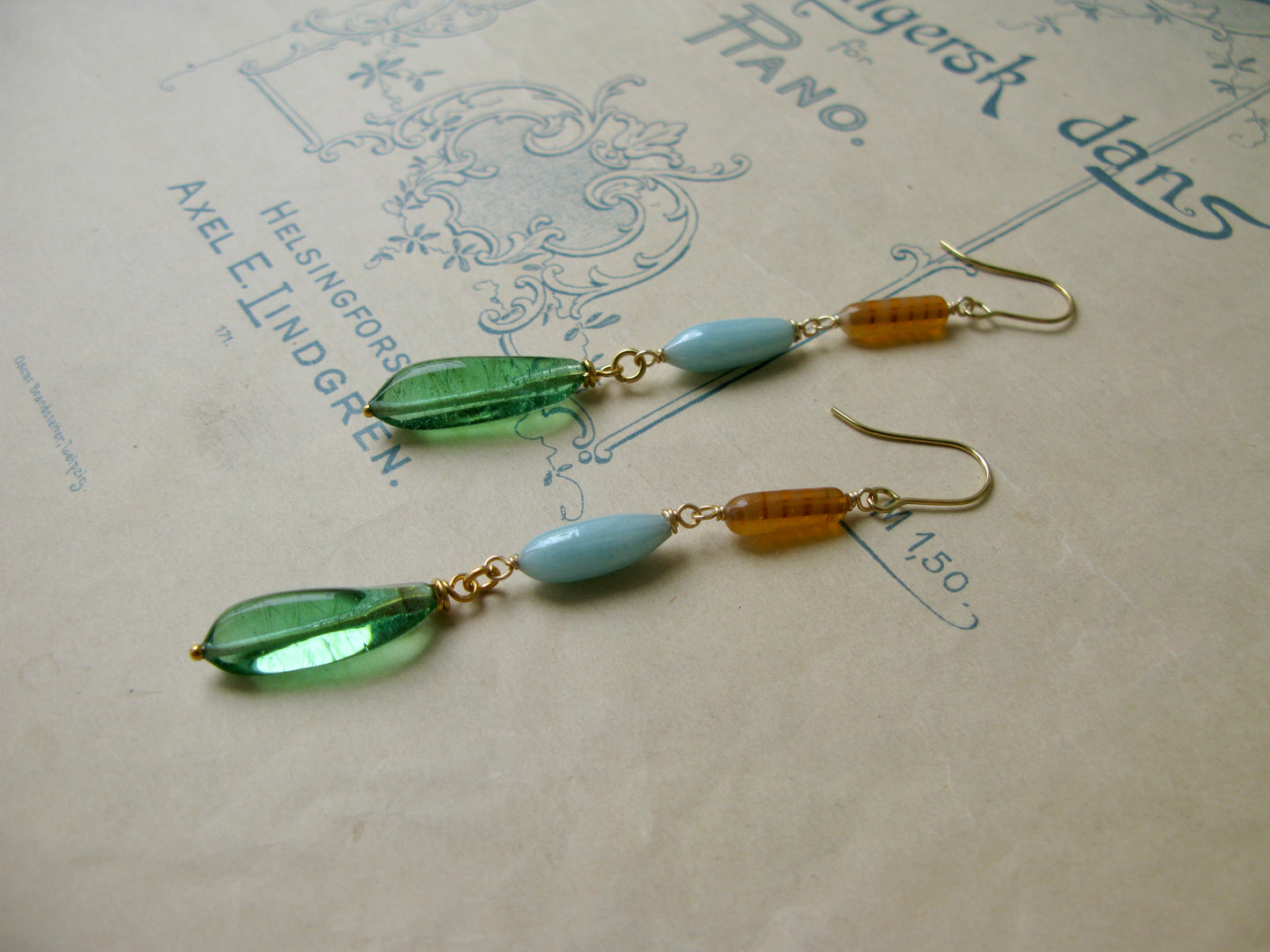 Palette long earrings in earthy green
