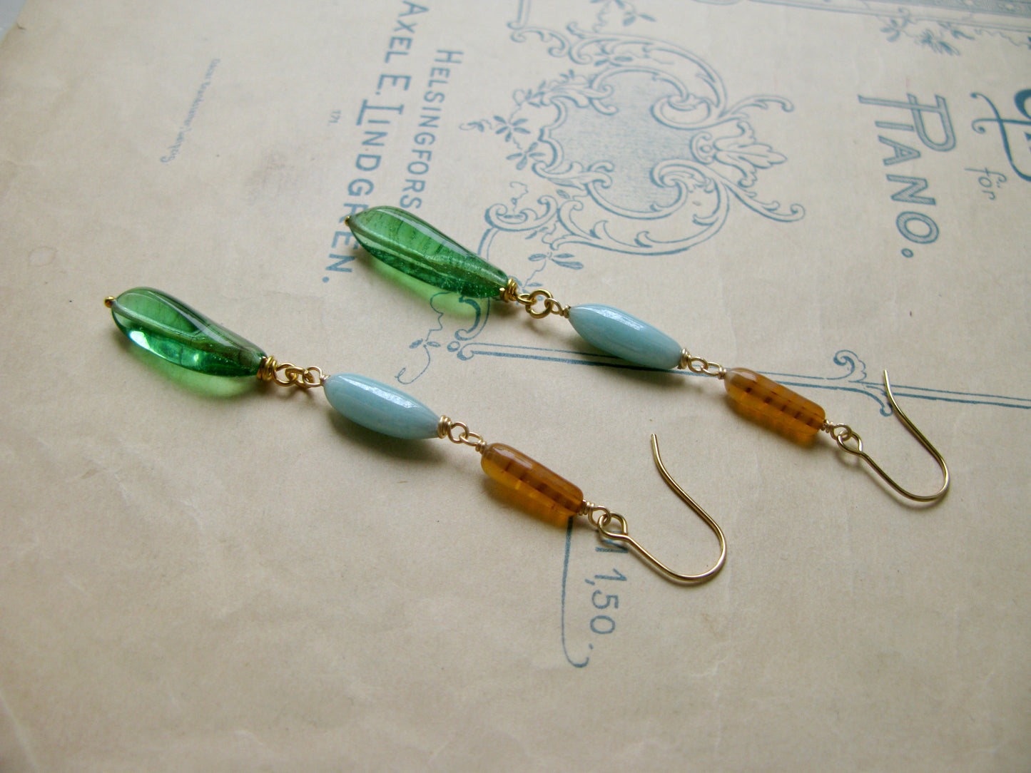Palette long earrings in earthy green