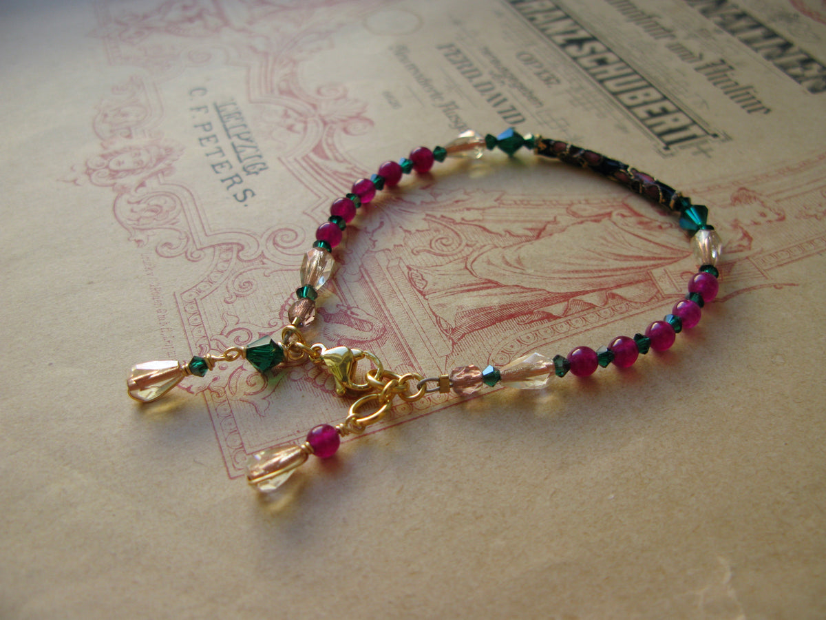 Suits single bracelet in purple