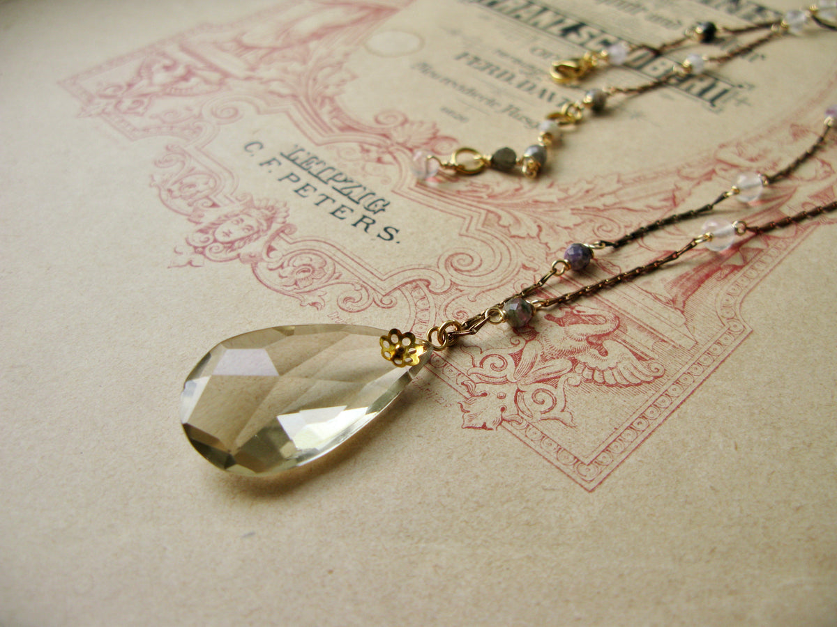 Queen of Hearts crystal necklace