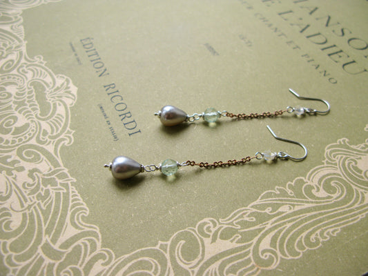 Josephine pearl earrings