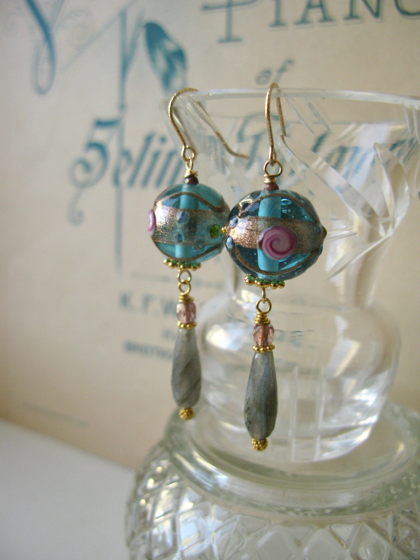 Lily earrings in aqua
