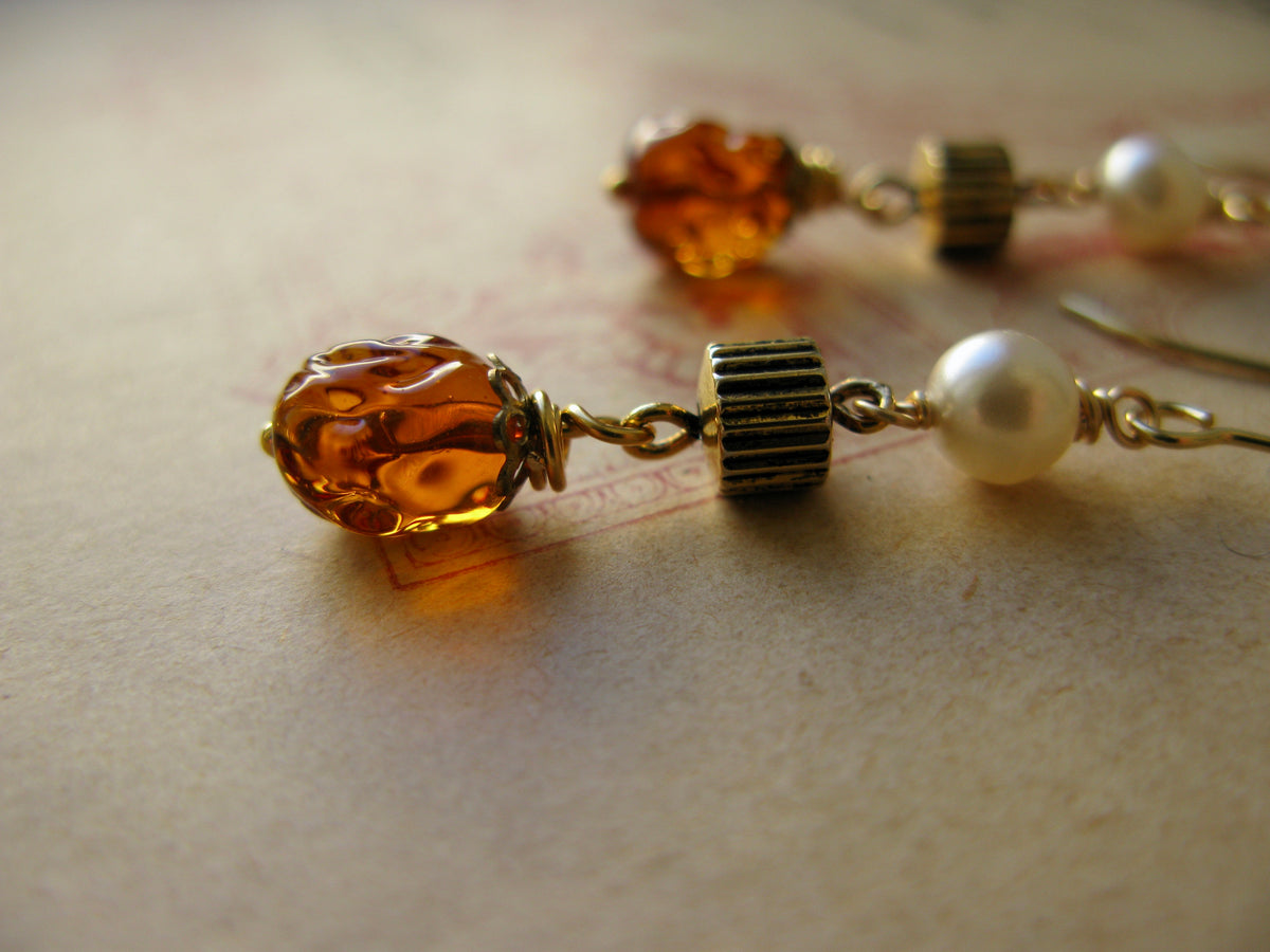 Suits medium earrings